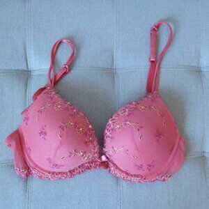 Ambrielle Coral Pink Floral Bra 36A Wired and Push Up Great Condition